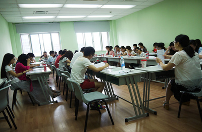 攜手華詢教育 開啟教育咨詢加盟新篇章